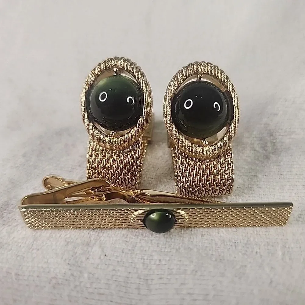 Cufflinks & Tie Clip Swank Gold Tone Green Cabochon Wraparound Mesh Vintage